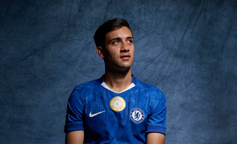 nong-chelsea-nang-tay-tren-leeds-de-muon-facundo-buonanotte